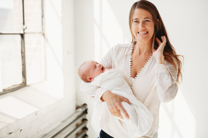 newborn mom studio photography seattle