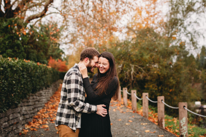 fall maternity session seattle