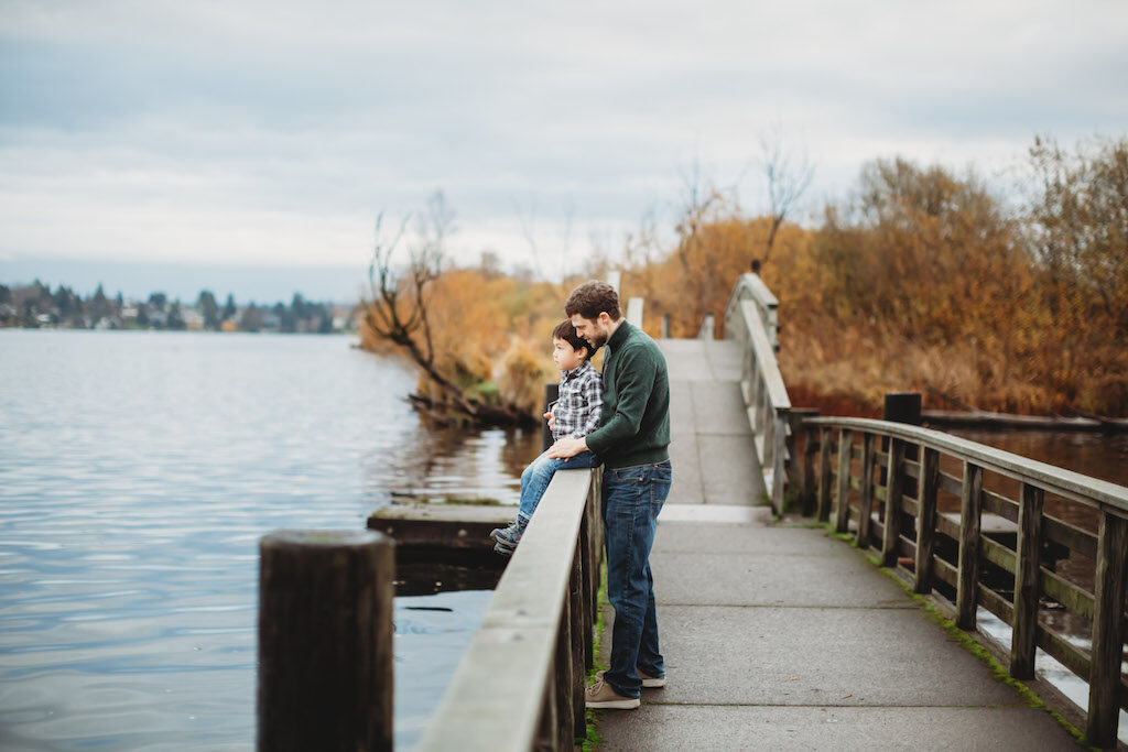 fall maternity session seattle, seattle maternity and newborn photographer, seattle family photography, east montlake park