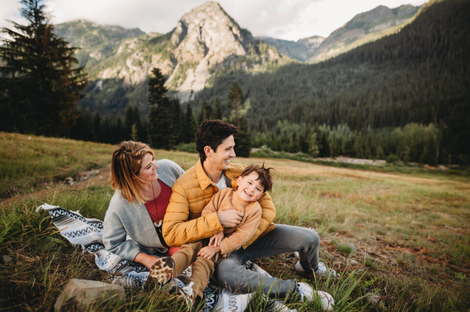 Mountain Family Session in the Cascades