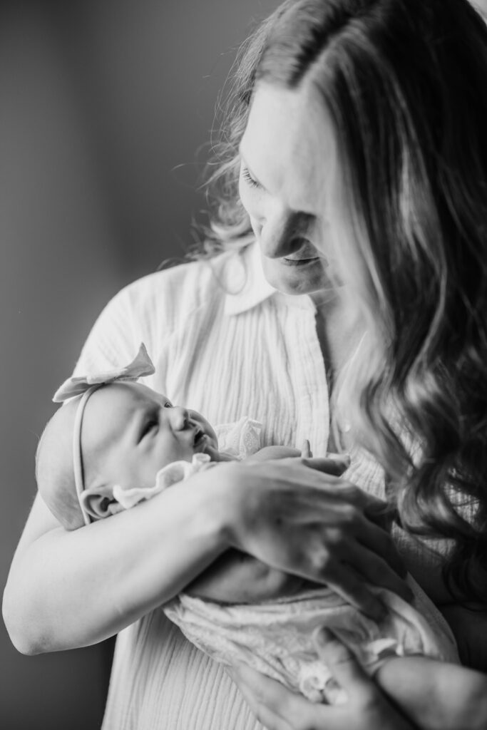 seattle newborn photographer erin schedler lifestyle 2024