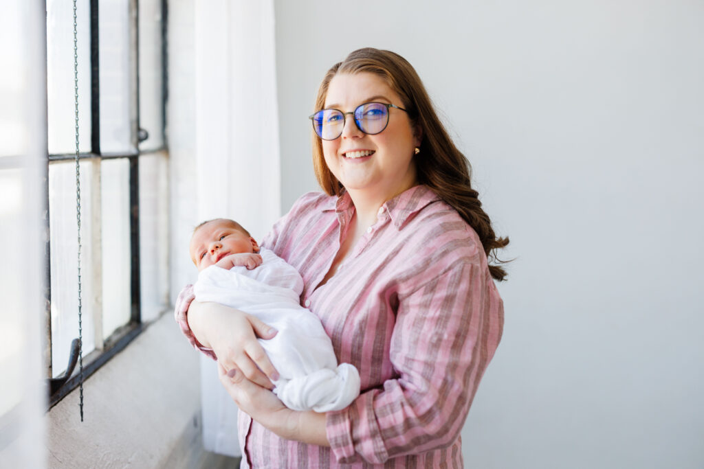 seattle lifestyle studio newborn photographer, baby photography, family photos